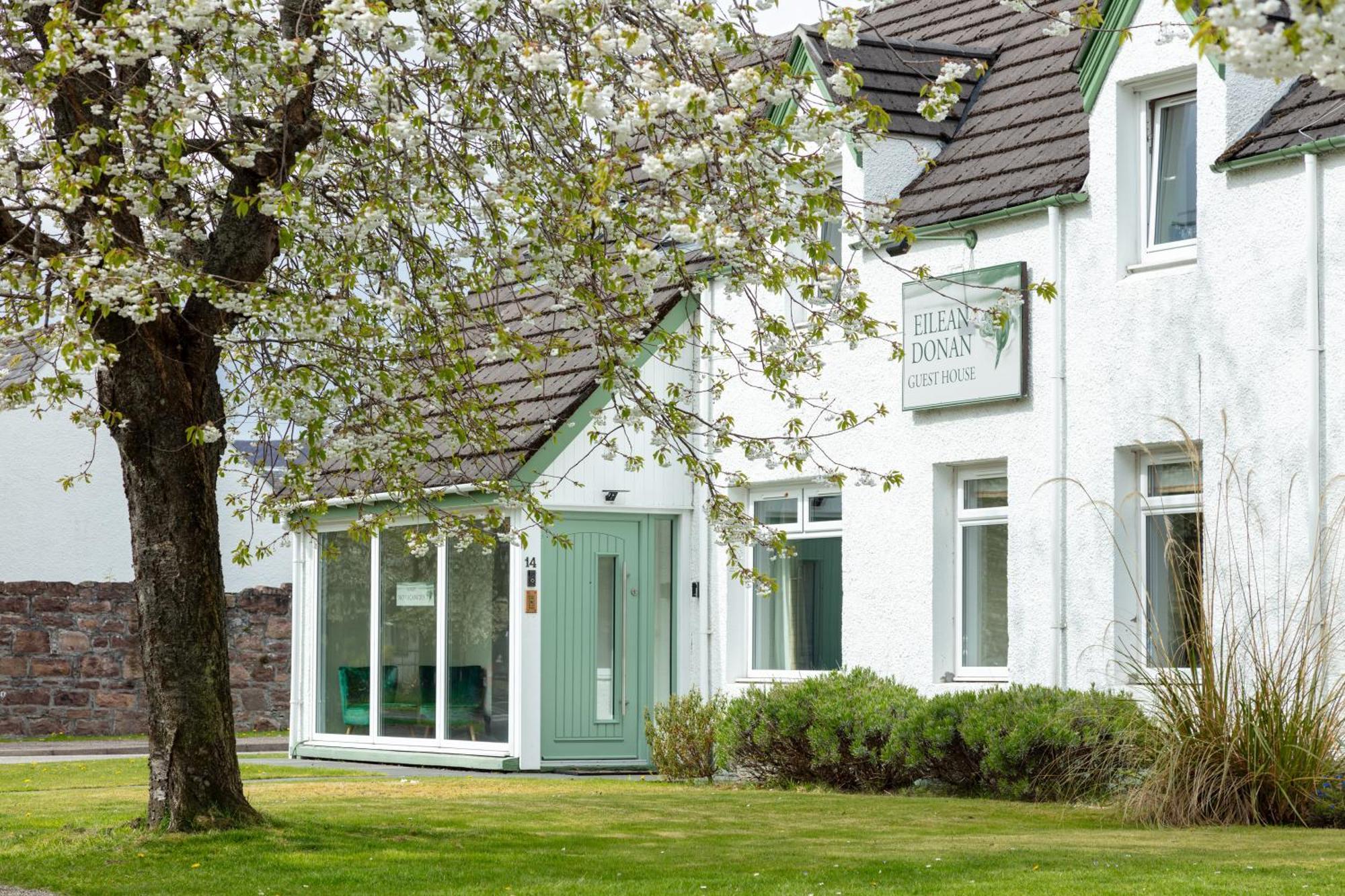 Eilean Donan Guest House Ullapool Esterno foto